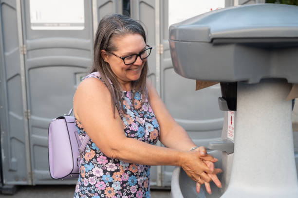 Best Best portable toilet rental  in Folsom, NJ